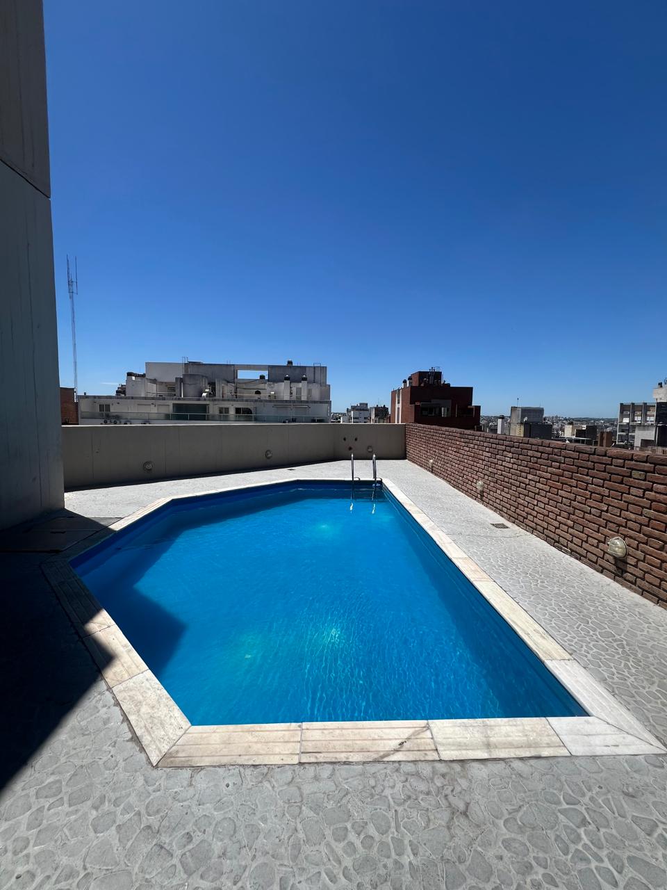 Piso Completo - Venta 3 dorm y Cochera en El Coraz&oacute;n de Nueva Cba!