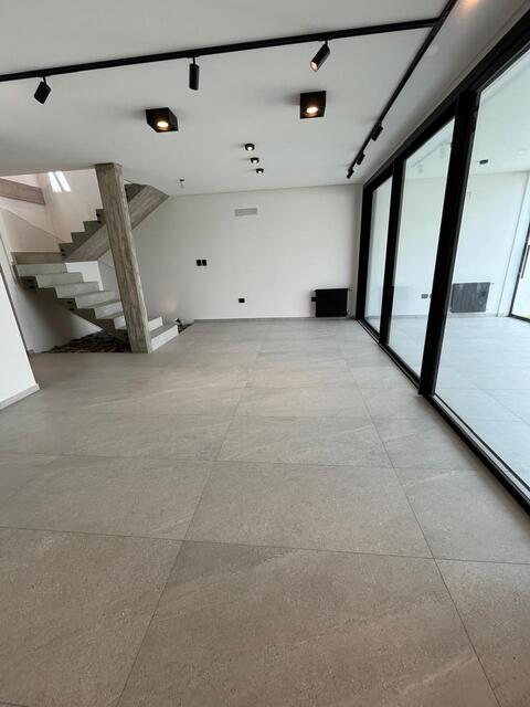 Greenville 2 – Dúplex diseño único de 3 dormitorios a estrenar ! 