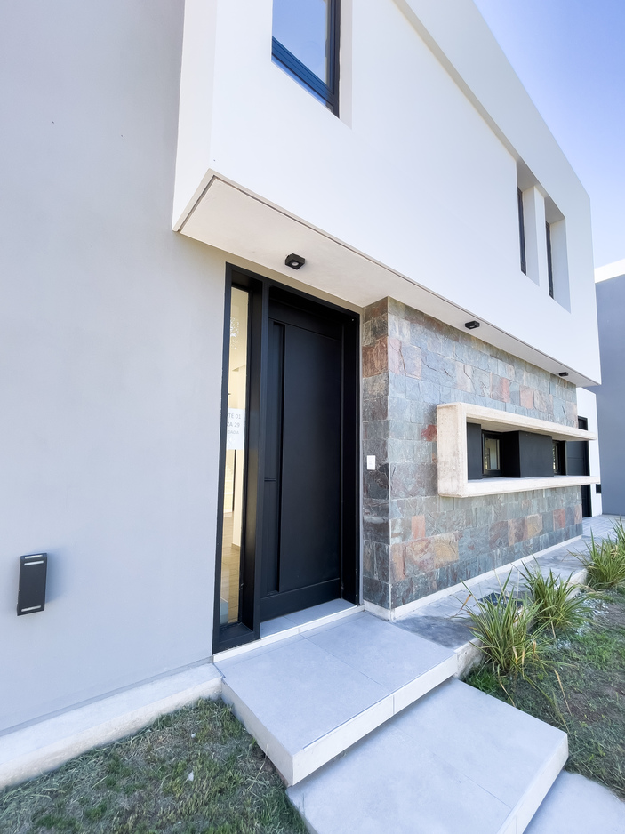 VENTA – Greenville 2 – dúplex de 3 dormitorios a estrenar !